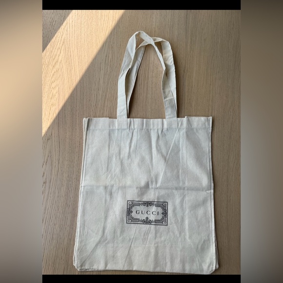 GUCCI- Linen Canvas Tote Bag- 15in x 13.5in - Picture 3 of 9